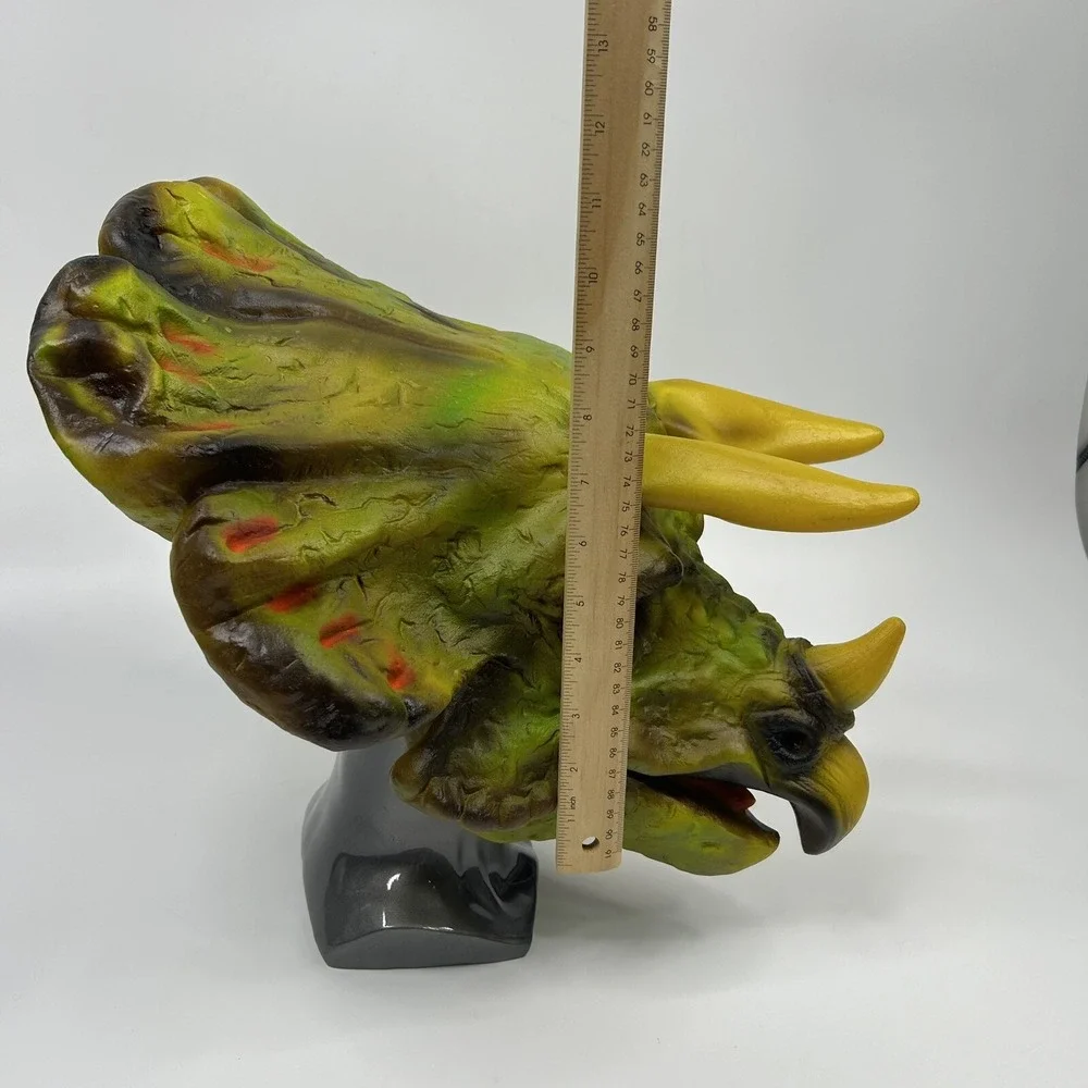 Cesar DINOSAUR TRICERATOPS Vintage 1987 Vinyl Mask Green EUC Halloween‎